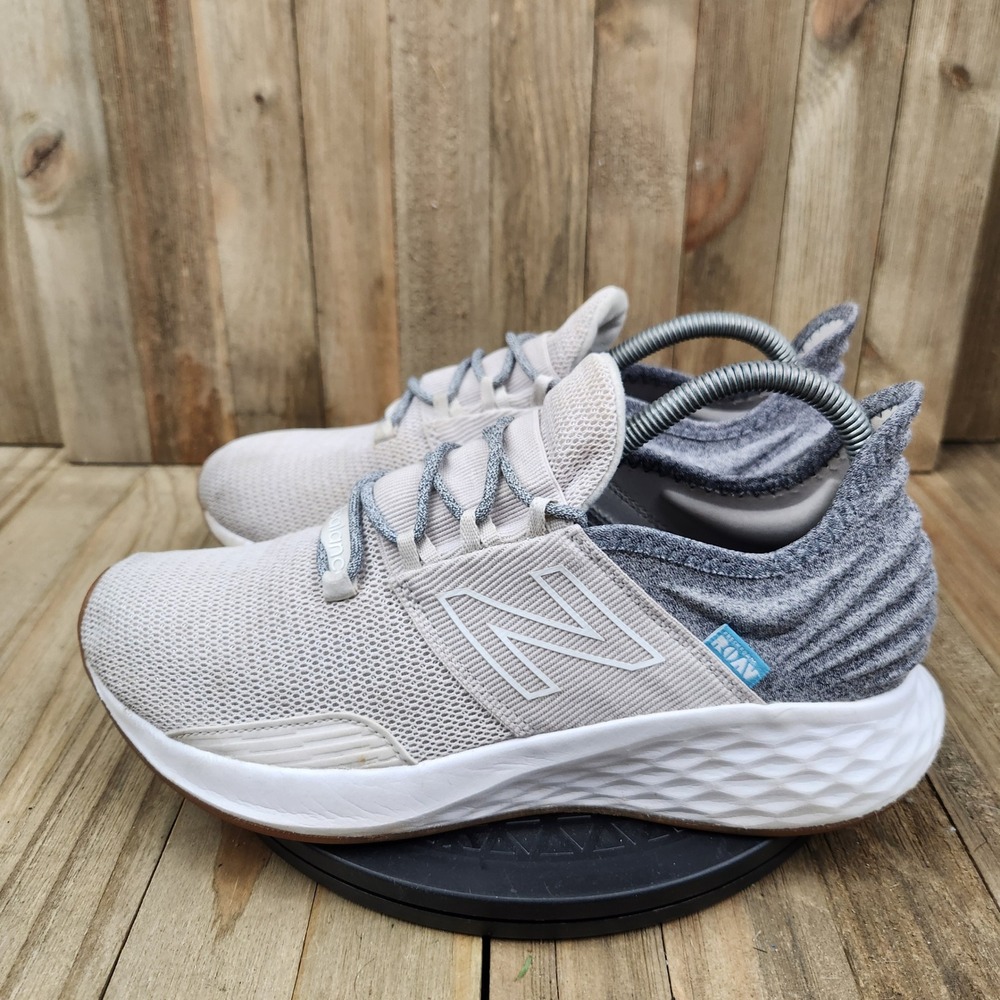 New Balance Fresh Foam Roav Womens size 9.5 Running Shoes Cream Grey WROAVTG